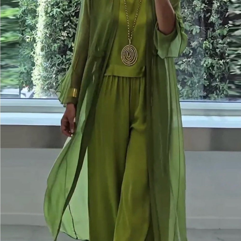 Elegant Olive Green Wide-Leg Jumpsuit with Sheer Duster